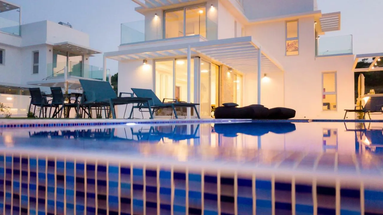 Azure Vista Villa Протарас Кипр